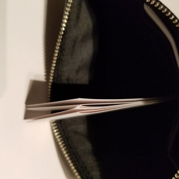 BRAND NEW COACH WRISTLET WALLET - Picture 3 of 15